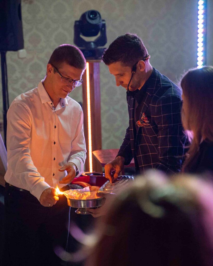 Iluzjonista i magik dla firm - Karol Sanetti